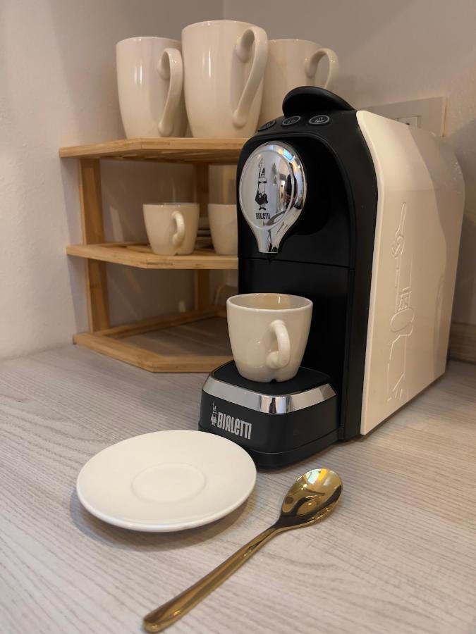 Apartamento Regina In Porta Romana 3 - Sky Tv, Wifi & Breakfast Box Milán