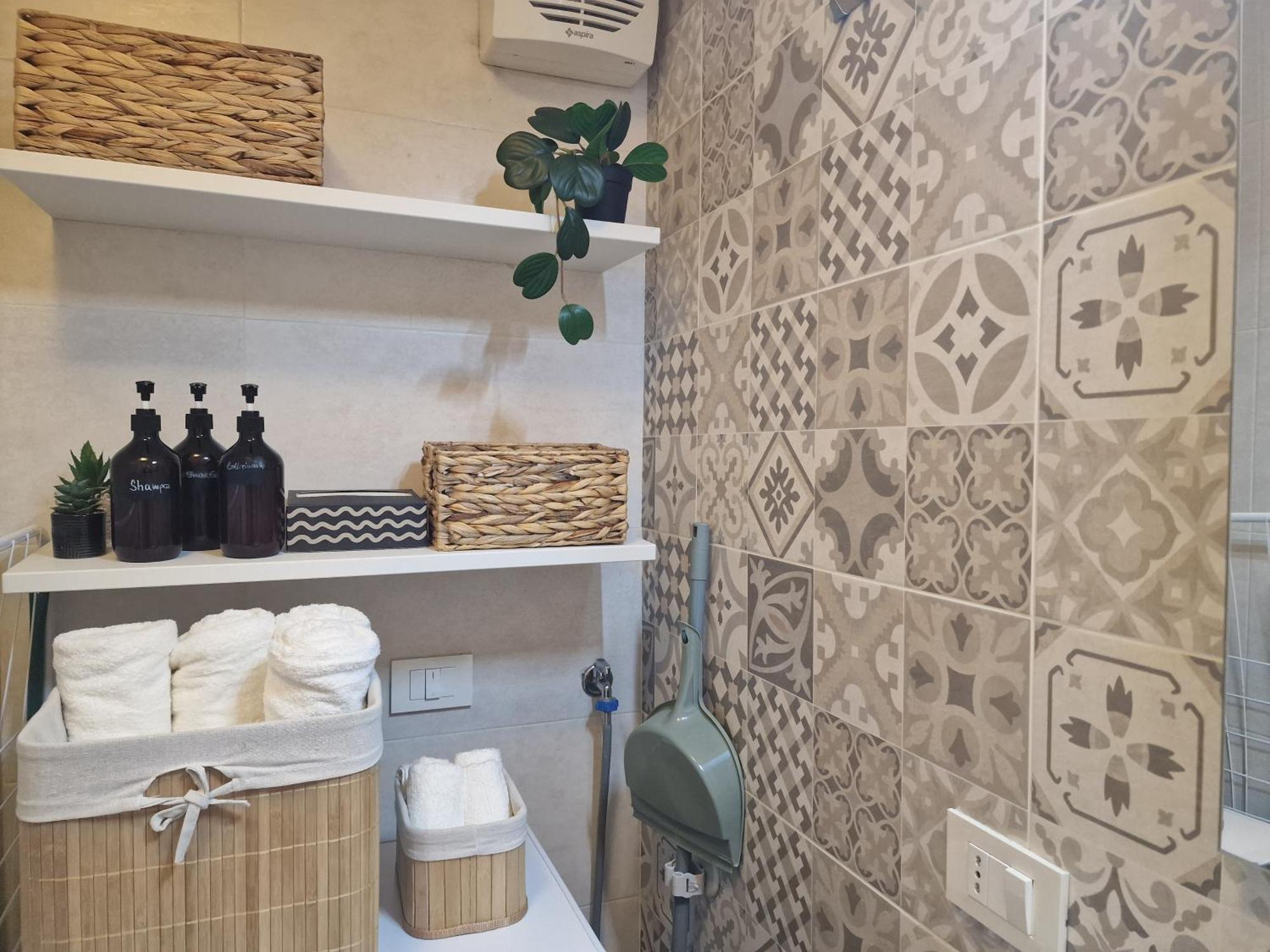 Apartamento Regina In Porta Romana 3 - Sky Tv, Wifi & Breakfast Box